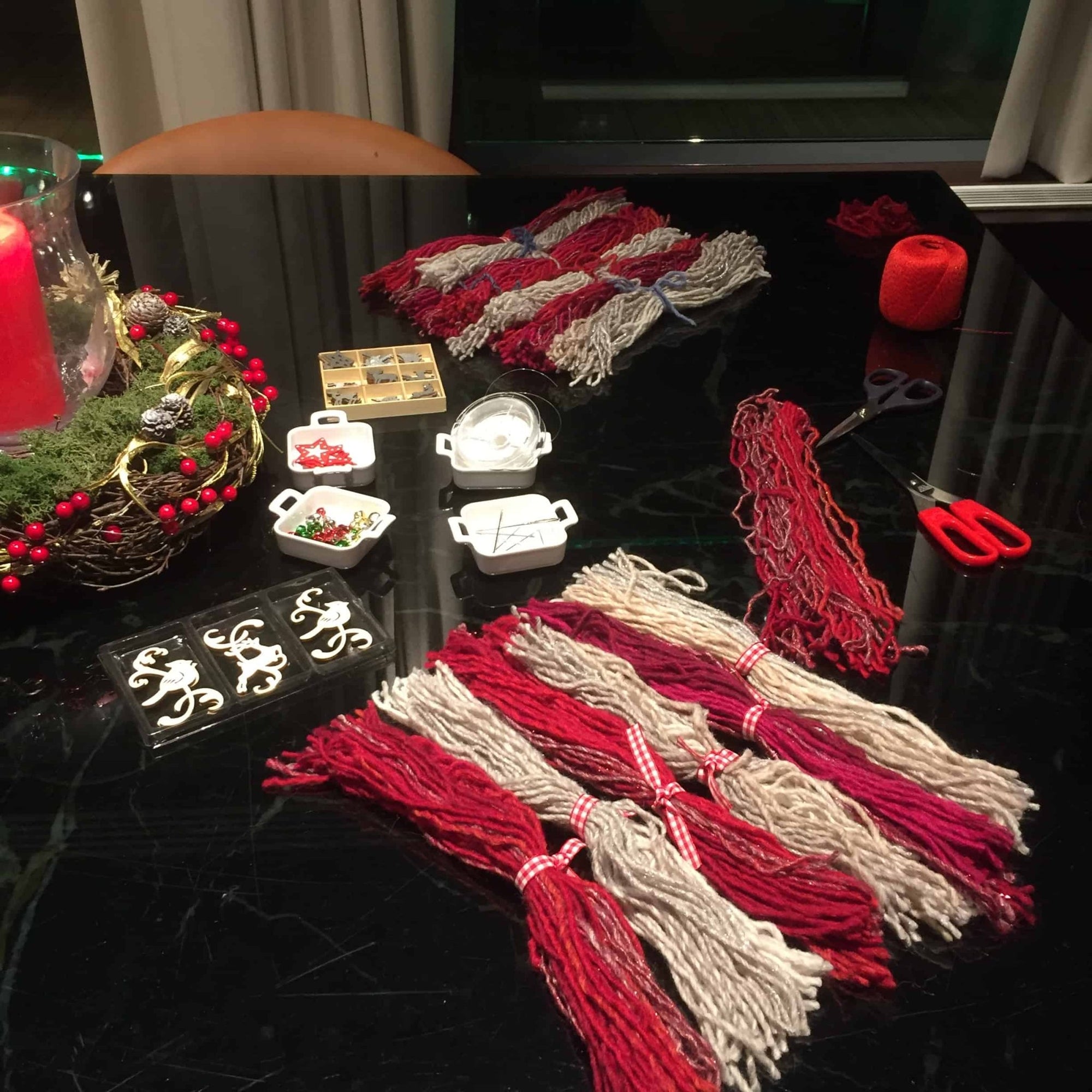 Crafty Client Entertainment - This is Knit