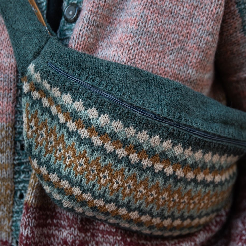 52 Weeks of Scrap Yarn: Projects For Crafters | Laine - This is Knit