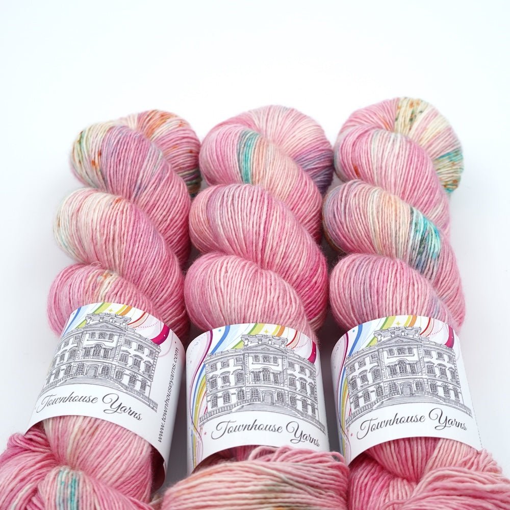 Fade St 4ply | Townhouse Yarns - This is Knit
