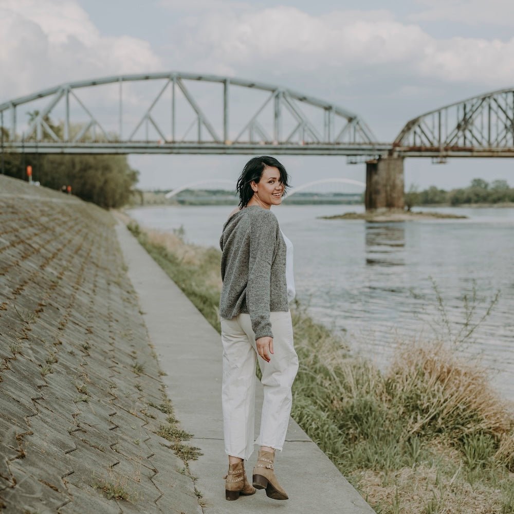 Seasons Of Stitches | Laine - This is Knit