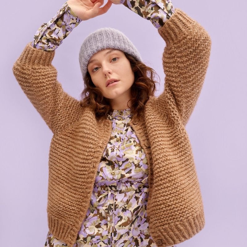 52 Weeks of Easy Knits Paperback Edition | Laine - This is Knit