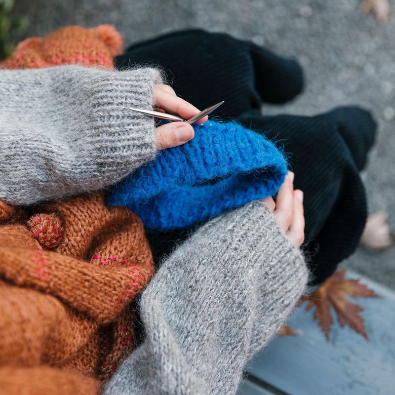 52 Weeks of Easy Knits Paperback Edition | Laine - This is Knit