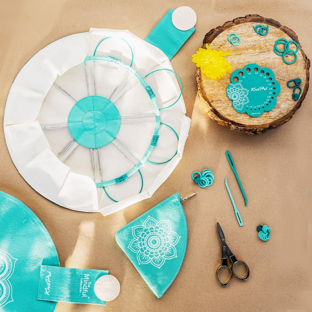 Explore | 25cm Fixed Circular Set in 8 Sizes | Knit Pro - This is Knit