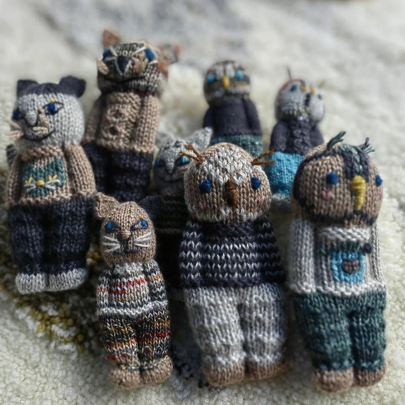 Issue Seven - Into The Hills Cabin Living | Life In The Long Grass - This is Knit