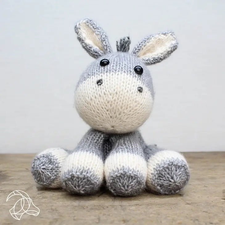Lente Donkey Knitting Kit | Hardicraft - This is Knit