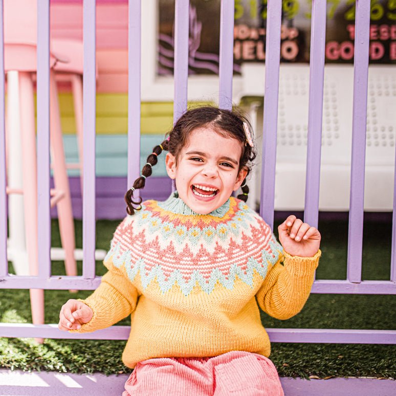 Mini Pom - Happy Knits For Little Kids | Meghan Fernanes And Lydia Gluck - This is Knit