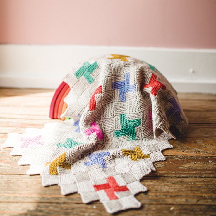 Mini Pom - Happy Knits For Little Kids | Meghan Fernanes And Lydia Gluck - This is Knit