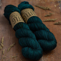 Moon | Life In The Long Grass - This is Knit