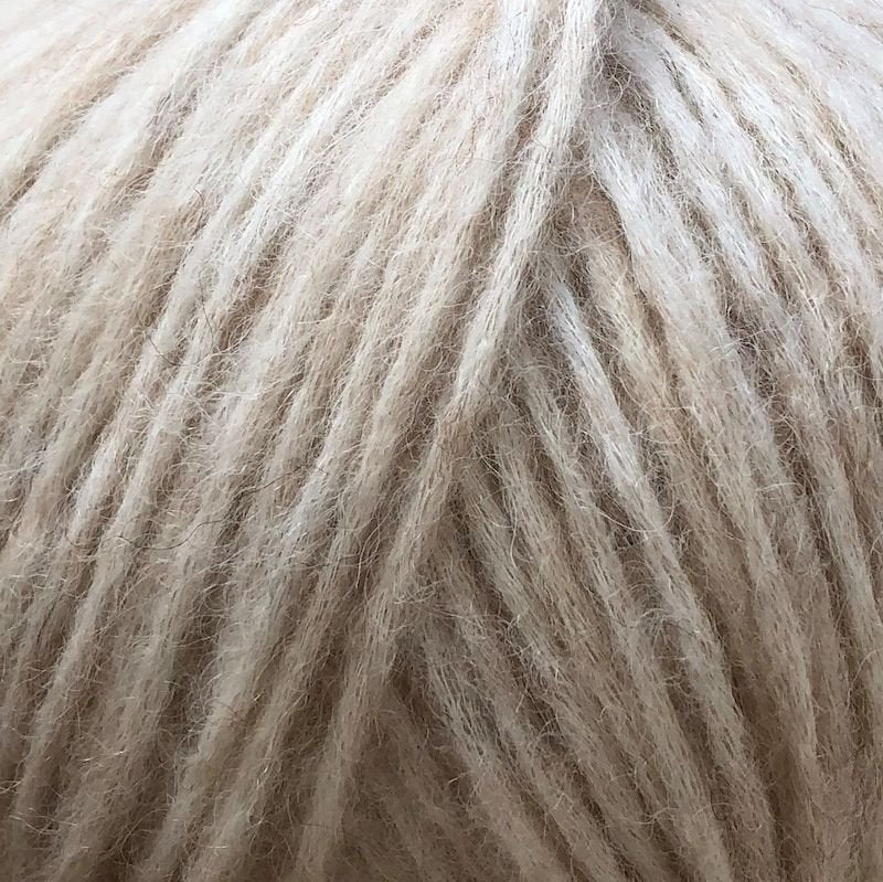 Snefnug Natur | CaMaRose - This is Knit