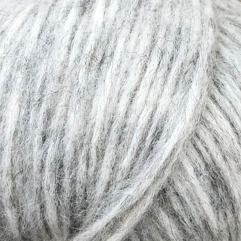 Snefnug Natur | CaMaRose - This is Knit