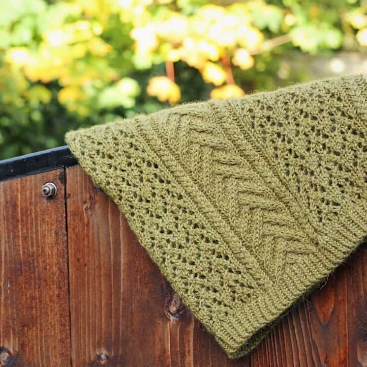 The Fuerte Cowl - This is Knit