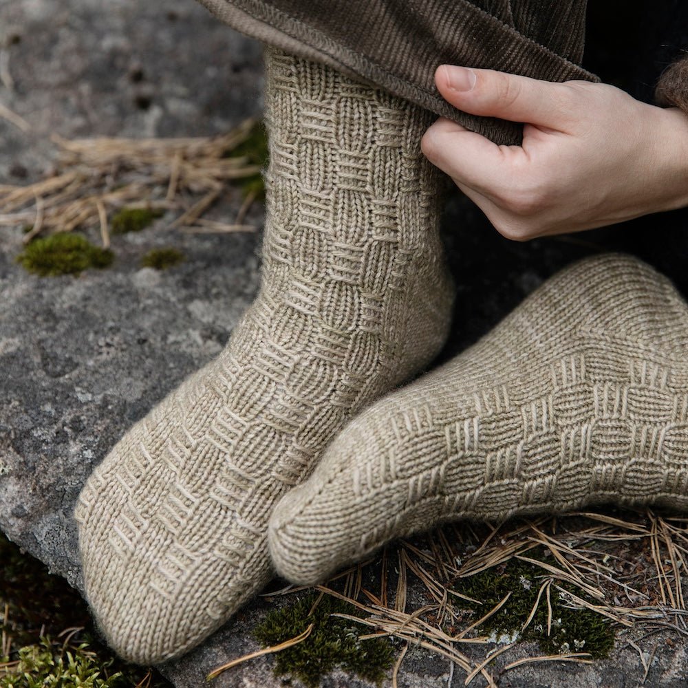 52 Weeks Of One Skein Knits | Laine - This is Knit