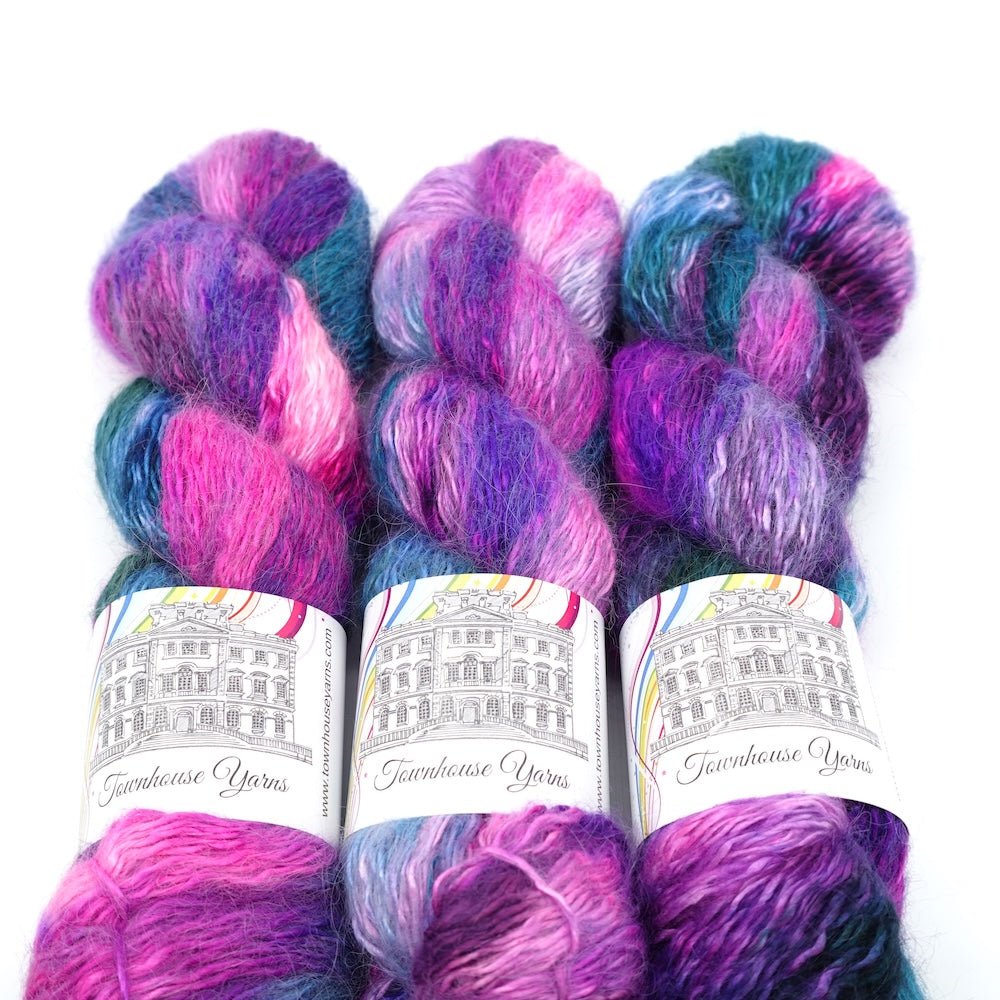 Bow Lane | Townhouse Yarns - This is Knit