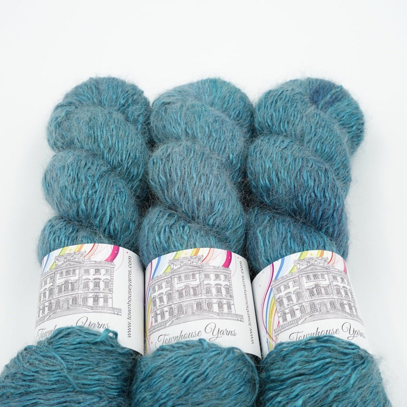 Bow Lane | Townhouse Yarns - This is Knit