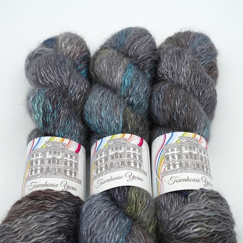 Bow Lane | Townhouse Yarns - This is Knit