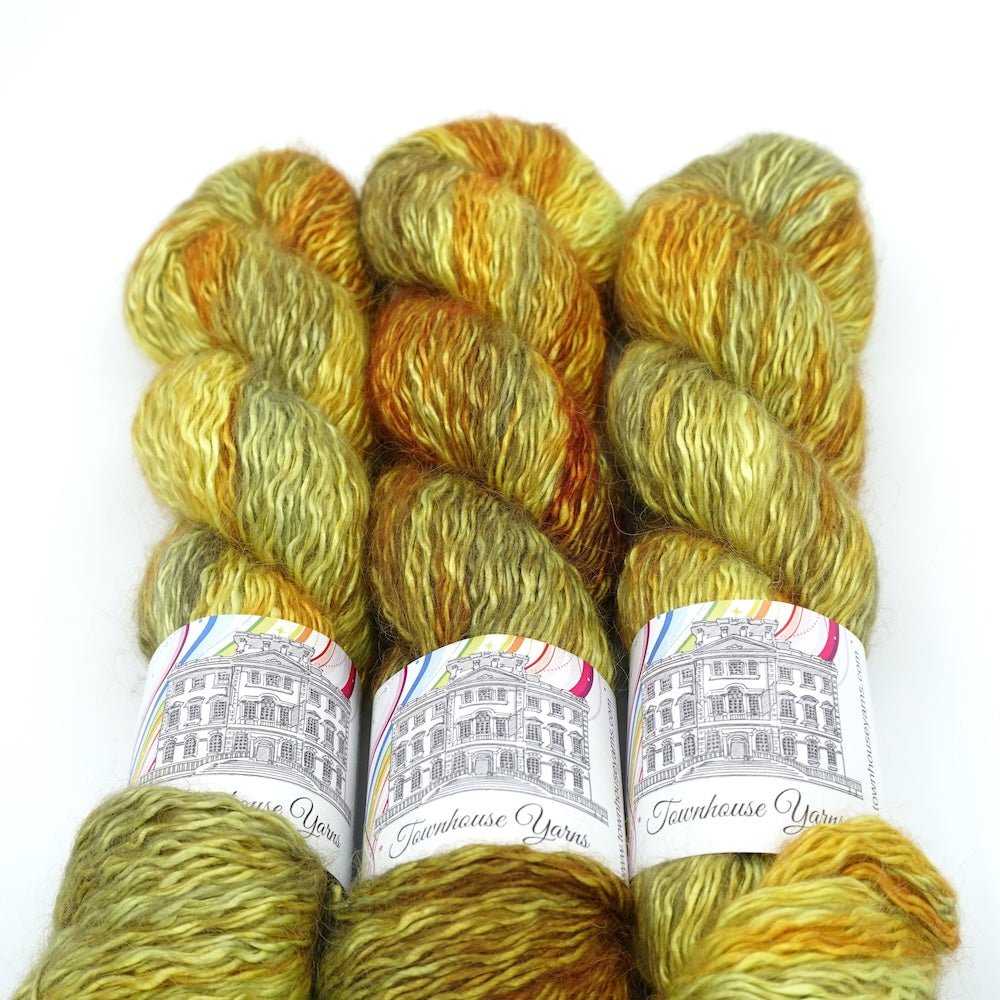 Bow Lane | Townhouse Yarns - This is Knit