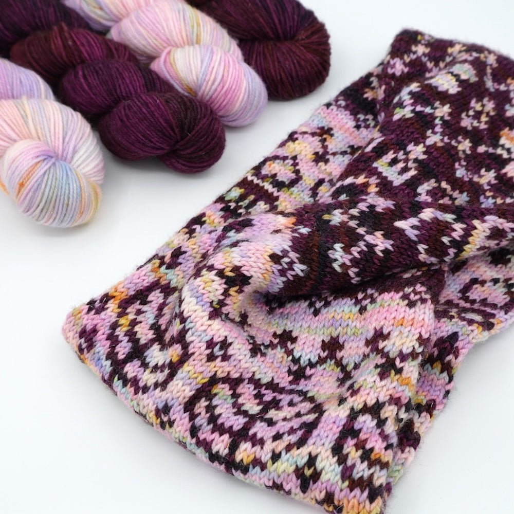 Christmas Cracker 2024 | Townhouse Yarns - This is Knit