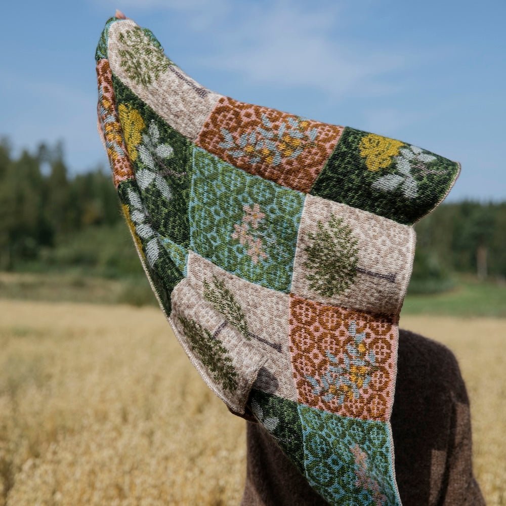 Cultivate: Knitting The Beauty Of Nature | Dee Hardwicke And Jonna Helin - This is Knit