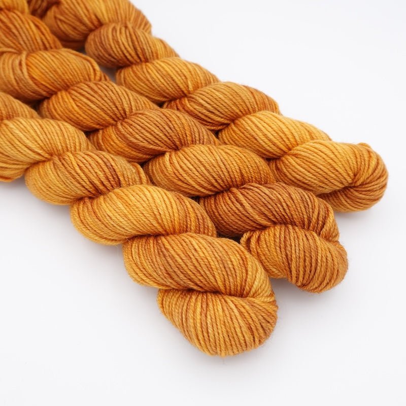 Fleet St. Fifties 50g | Townhouse Yarns - This is Knit