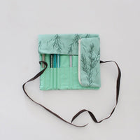Floral Pattern | Multi Needle Case | The Blue Rabbit House - This is Knit