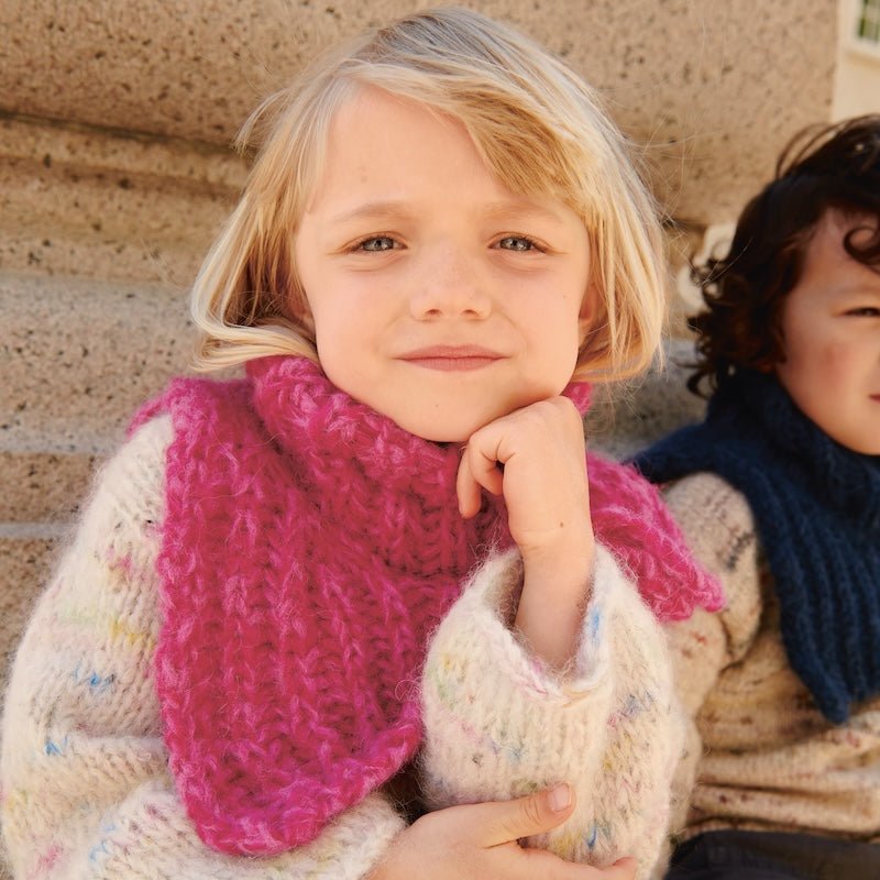 Hannah Neck Junior Pattern 2408 - 10 | Sandnes Garn - This is Knit