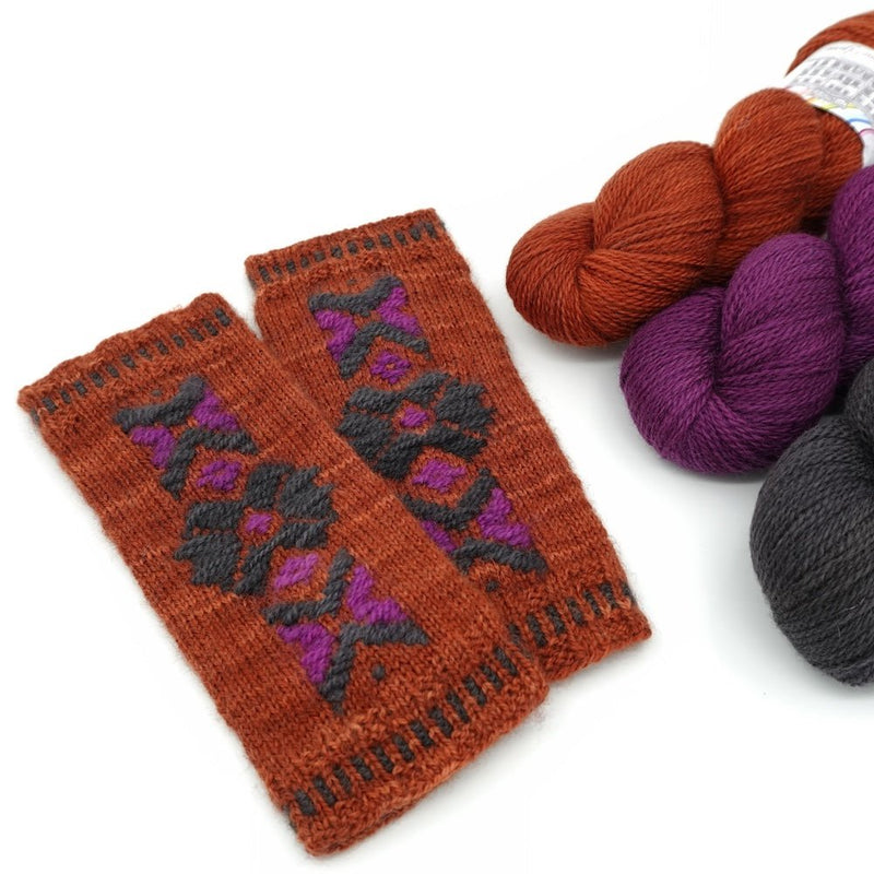 Hilja Mitts Kit | Townhouse Yarns - This is Knit