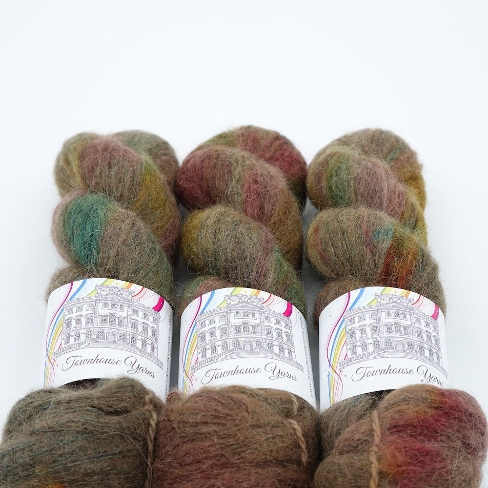 Iveagh Lace | Townhouse Yarns - This is Knit