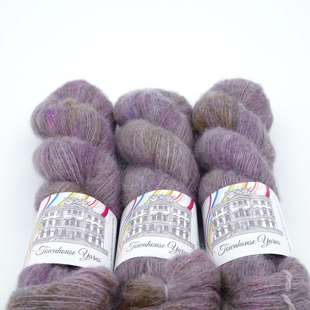 Iveagh Lace | Townhouse Yarns - This is Knit