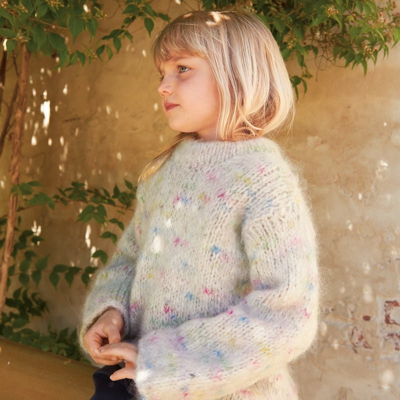 Kinsley Sweater Junior Pattern 2408 - 02 | Sandnes Garn - This is Knit