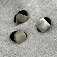 Midcentury Modern Stud Buttons | Jul Designs - This is Knit