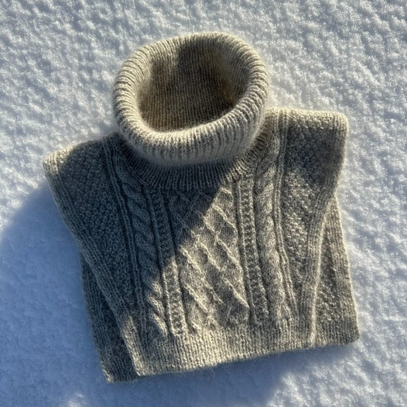 Moby Neck Pattern Booklet | PetiteKnit - This is Knit