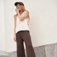Nordic Chic: Knitting a Modern Wardrobe | Leeni Hoimela | Laine - This is Knit