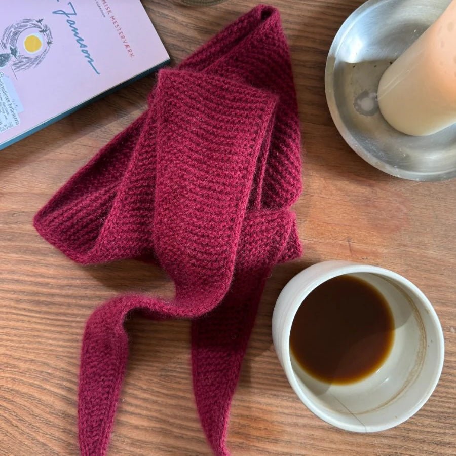 Sophie Scarf Pattern Booklet | PetiteKnit - This is Knit