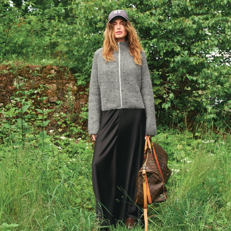 Tia Zipper Jacket 2507 - 10 | Sandnes Garn - This is Knit
