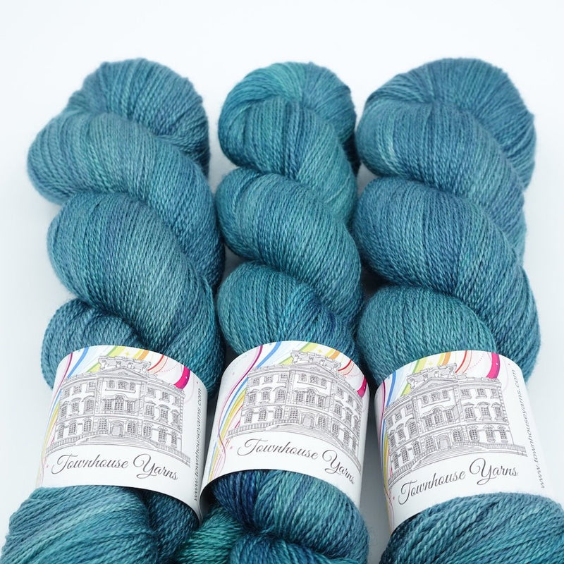 Trinity 2ply | Townhouse Yarns - This is Knit