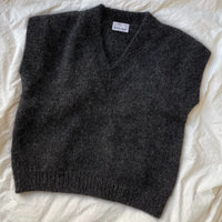 Weekend Slipover V-Neck Pattern Booklet | PetiteKnit - This is Knit