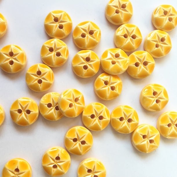10mm Yellow Round Button | TGB4092 - This is Knit