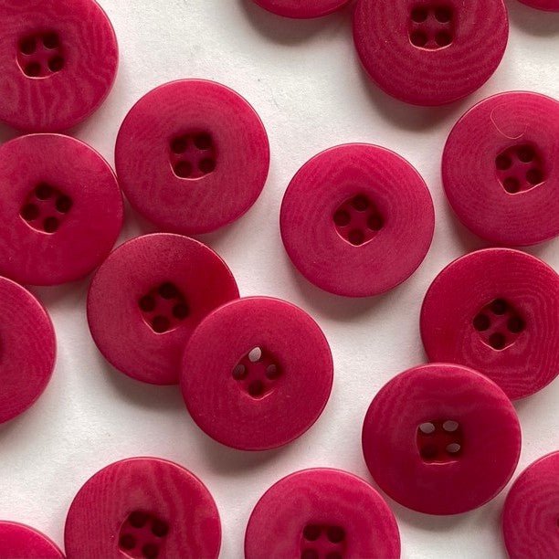 15mm Bright Pink Corozo Button | TGB4672 - This is Knit