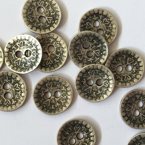 15mm Metal Button With Embossed Design | TGB2307 - This is Knit
