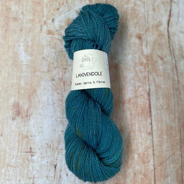 A Chic Blend | Lanivendole - This is Knit