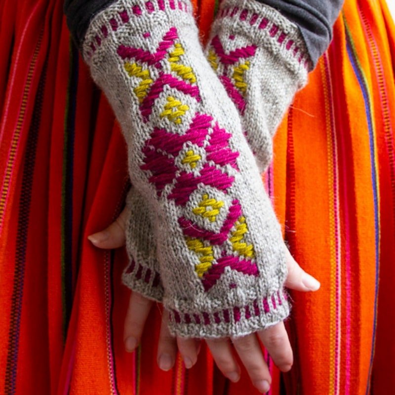 Hilja Mitts Kit | iKnit7 - This is Knit