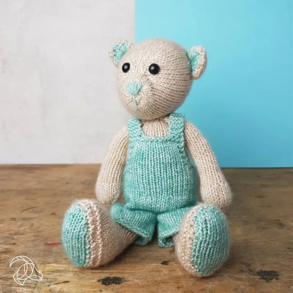 Teddy bear store knitting kit