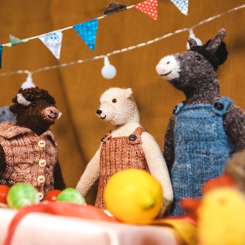 Mouche & Friends | Cinthia Vallet – This is Knit