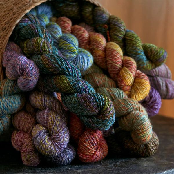 Urth Yarns Koozoo Hand Dyed Bulky Merino Yarn -  Portugal